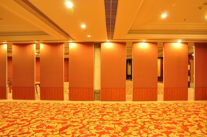 Decorative Modern Furniture Aluminum Movable Wall Partitions 85 mm