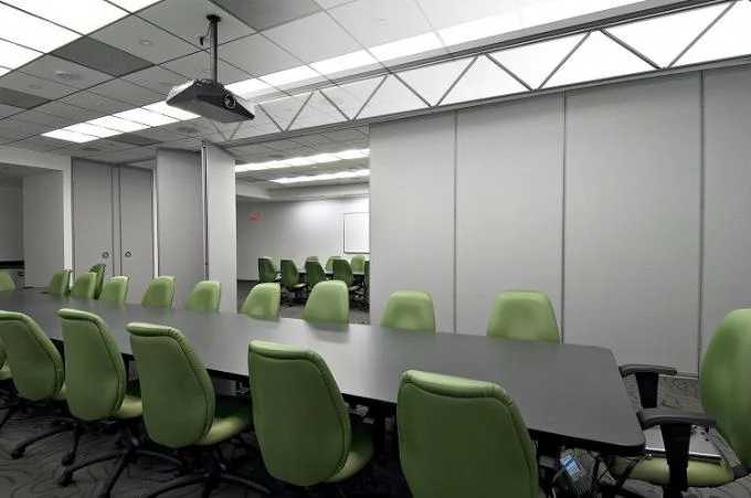 Domarstyle Manual Control Sliding Door Folding Partition Walls For Banqueting Hall 0