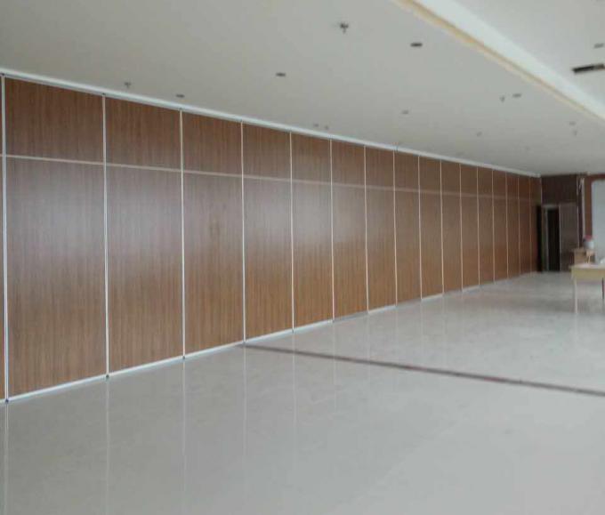 Durable Mobile Partition Wall Panel For Auditorium / Classroom Removable Doors 1