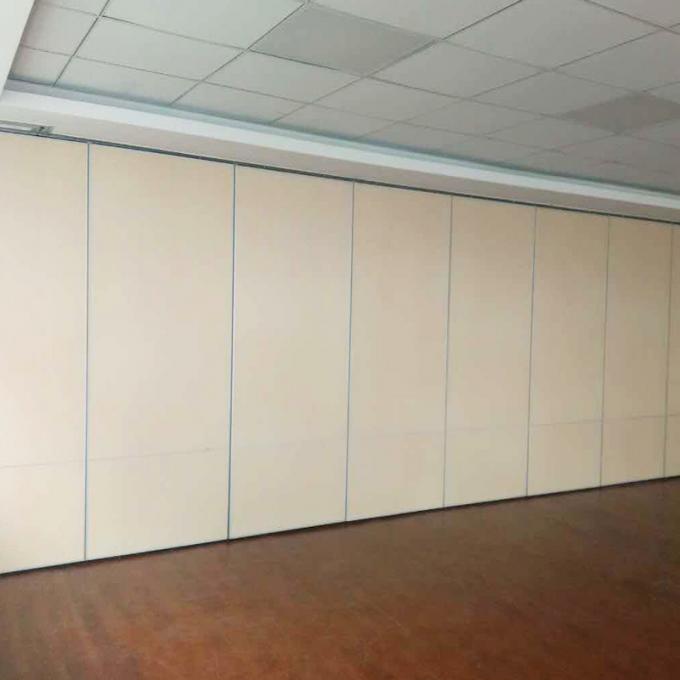 Durable Steel Modern High Ceiling Track Folding Sliding Movable wall For Hotel And Gymnasium 3