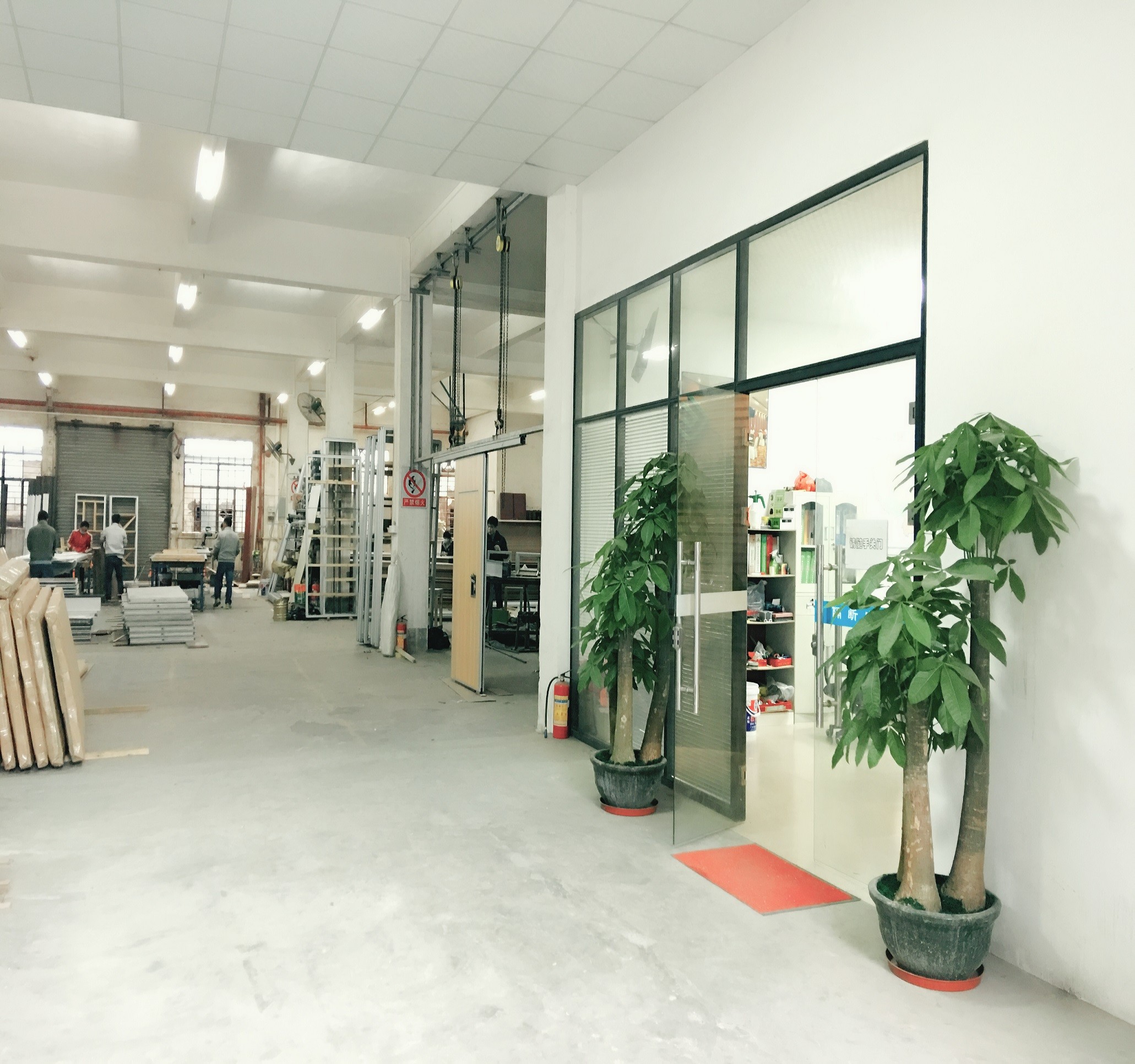EBUNGE partition material and frame preparation