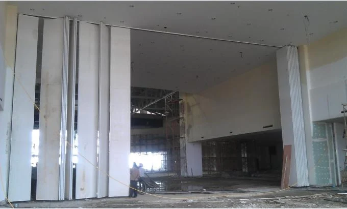 Fabric Wooden Partition Wall Multi-Function Hall For Office Buildings 1