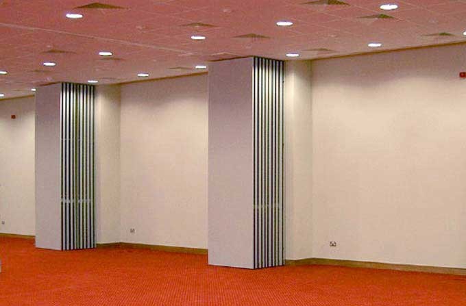 Fashion Commercial Partition Wall Banquet Halls Sliding Partition Wall Panel 0
