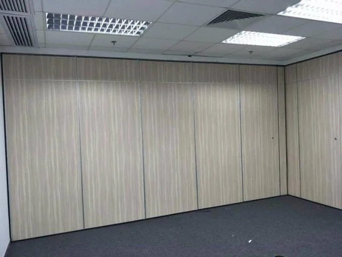Floor To Ceiling Acoustic Room Dividers / Soundproof Movable Folding Room Partitions 0