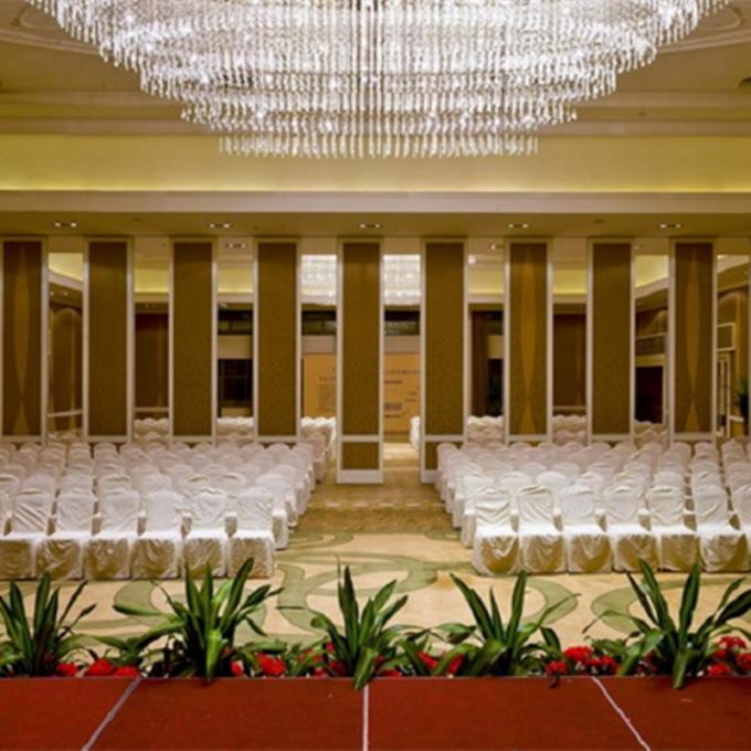 Fold Door Movable Partition Walls Malaysia Office Partition Fabric For Conference Center 0