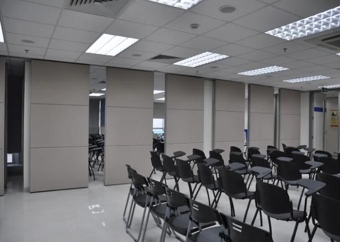 Good Sound Insulation Movable Room Divider 500 mm Panel Width 0