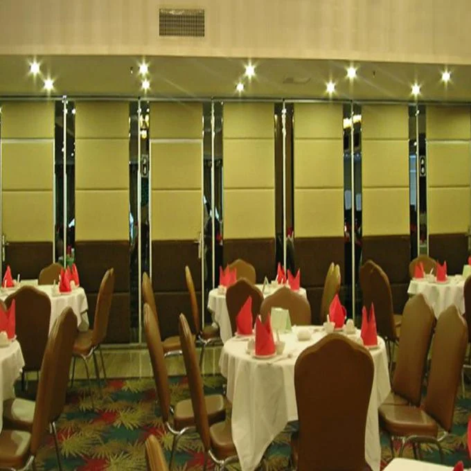 Hanging System Folding Partition Walls Aluminum Soundproof Movable Wall For Dining Room 0