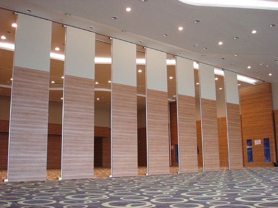 Hanging Wall Dividers Sliding Folding Moving Partition Walls For Conference Room 1