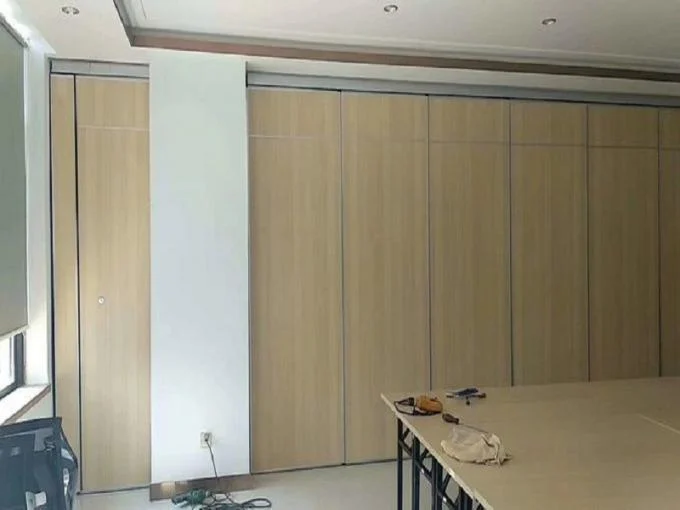 Operable Wall Folding Movable Acoustic Partition Wall Divider Sliding Partitions 1