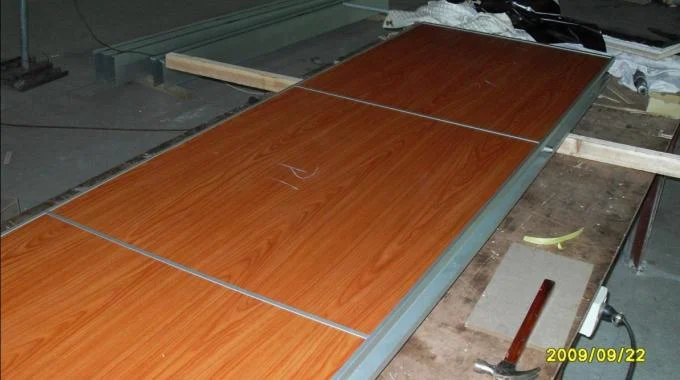 Interior Door Folding Internal Doors For Meeting Room 85mm Panels 0