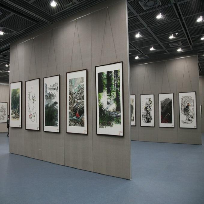 Interior Hidden Door Folding Exhibition Partition Walls / Movable Gallery Walls 0