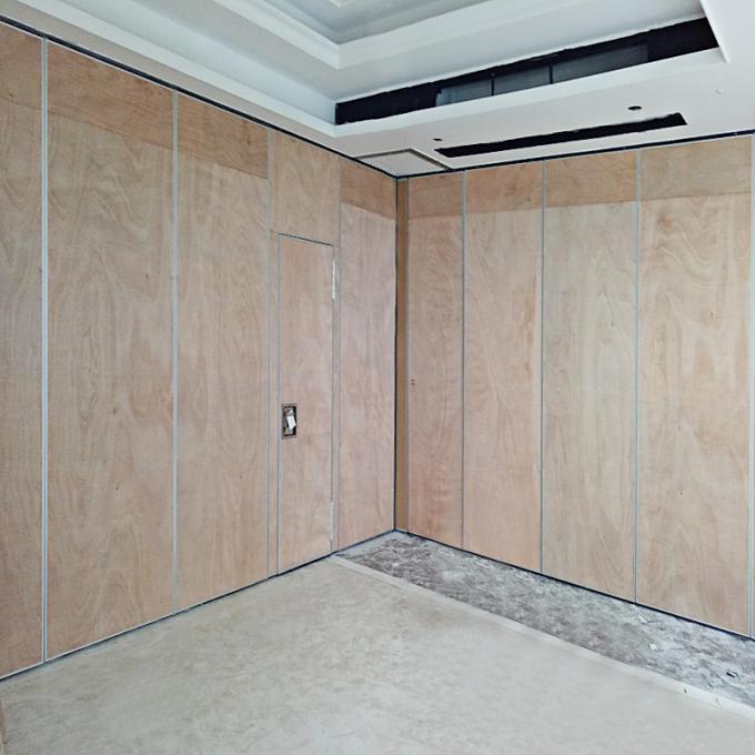 Lightweight Aluminum Wooden Movable Wall Partitions / Sliding Room Dividers 2