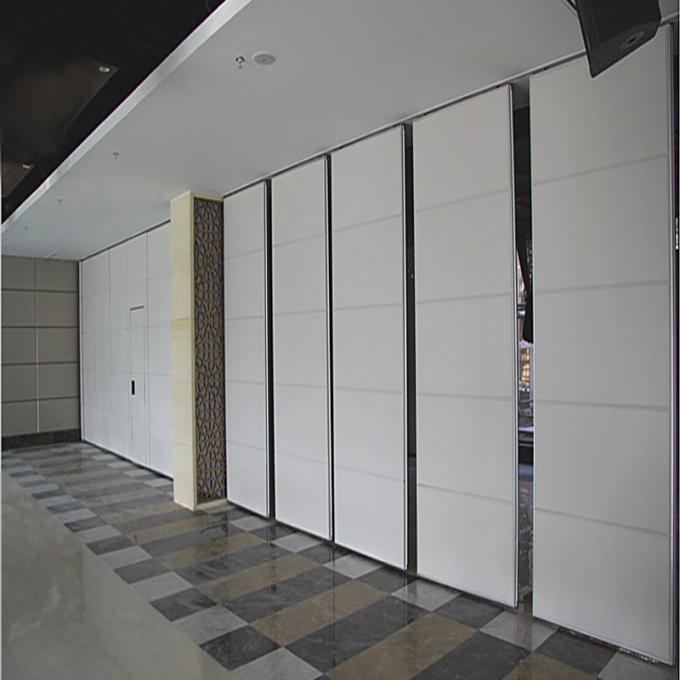 Luxury Wooden finished Flexible Soundproof Partition Wall For Exhibition 0
