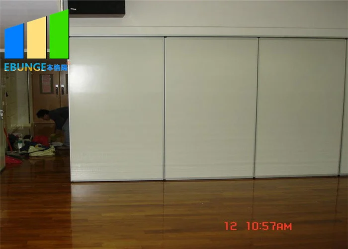 Malaysia Classroom White Laminate Folding Door Wooden Acoustic Partition Walls