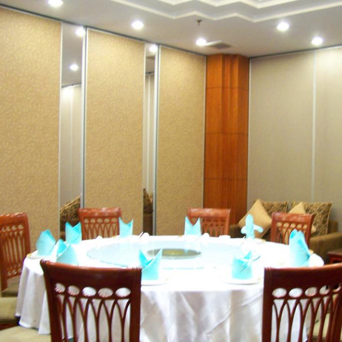 Malaysia Soundproof Movable Walls Aluminum Frame For Hotel Customized Size 1