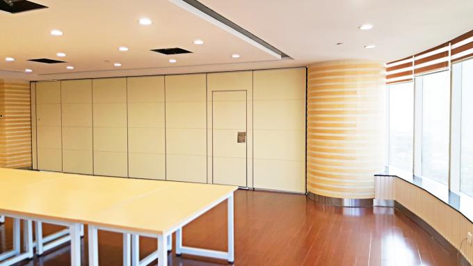 MDF + Aluminum Movable Partition Walls Heat Insulation 65mm Thickness 0