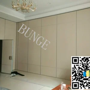 MDF + Aluminum Operable Acoustic Movable Office Partition / Wooden Folding Doors