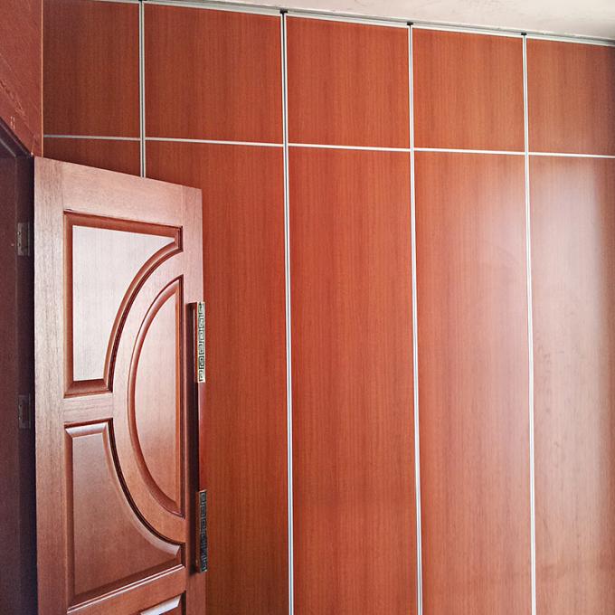 Meeting Room Movable Partition Walls / Sound Insulation Folding Panel Partitions 0