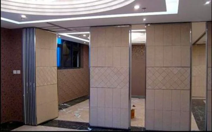 Melamine Finished MDF Board Folding Partition Walls Width 500mm - 1230mm 1