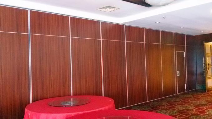 Melamine Surface Banquet Hall Operable Partition Walls Floor To Ceiling Hanging System 0