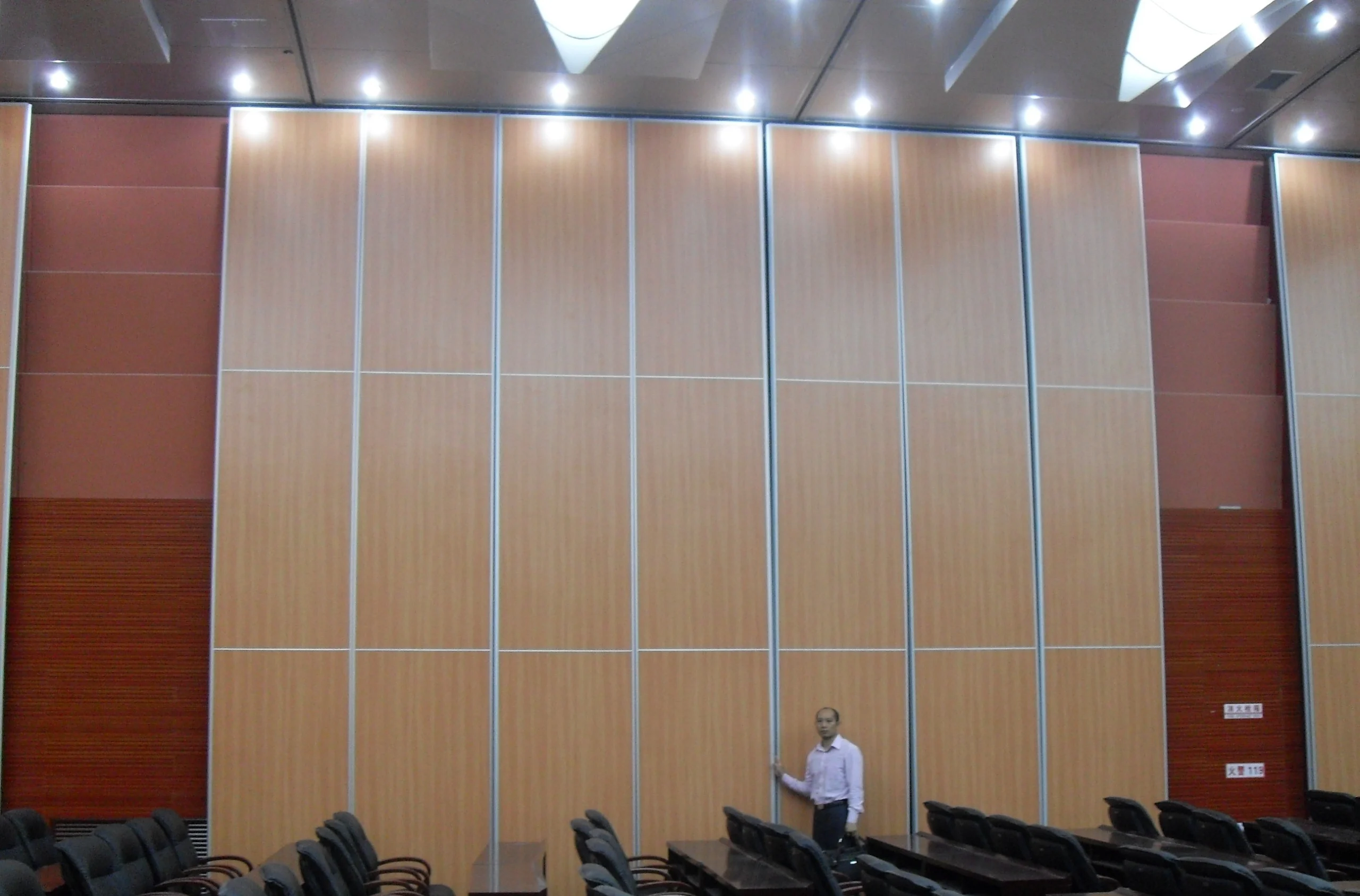 Modern Decorative Movable Sliding Sound Proof Partitions , Foldable Room Divider