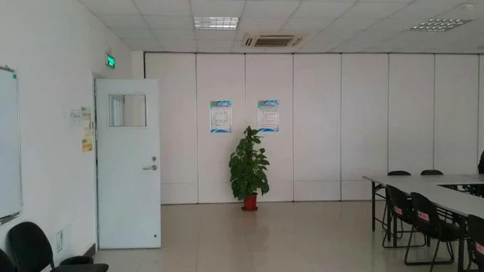 Modern Hotel Sliding Acoustic Partition Wall Melamine Surface Hanging System 2