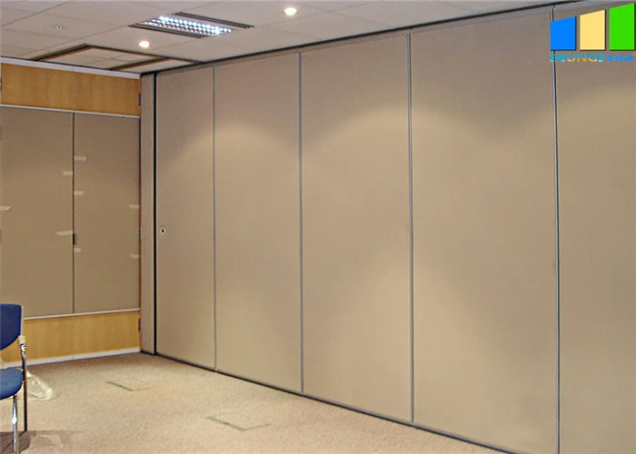 Modern Melamine Surface Folding Partition Walls / Sound Proof Room Partitions