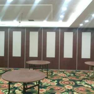 Modern Movable Operable Wooden Partition Wall for Banquet Hall OEM