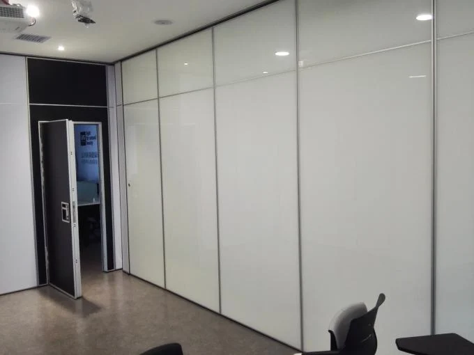 Modern Unique Acoustic Room Dividers / Melamine Board Sliding Folding Partitions 2