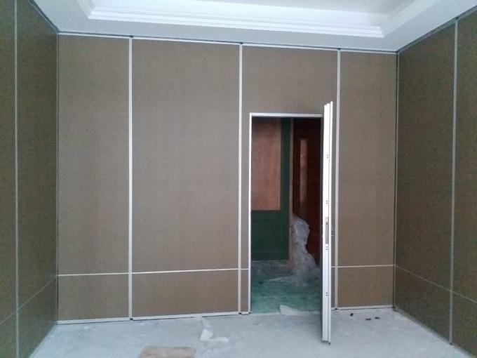 Movable Aluminium Door Track Acoustic Folding Room Dividers / Sliding Partition Wall 0