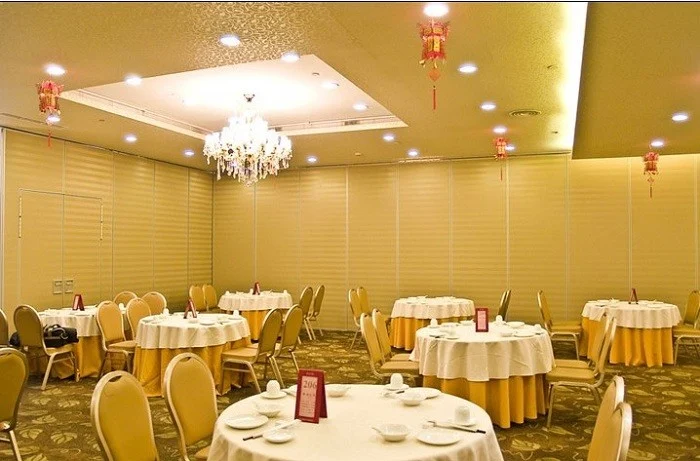 Movable Demountable Sliding Partition Walls 85MM Thickness PU Leather Surface