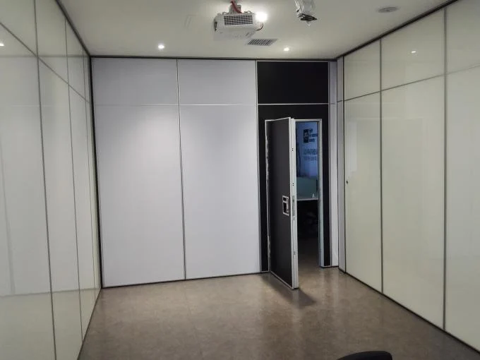 Movable Folding Partition Wall System Aluminium Frame Melamine Finish 0