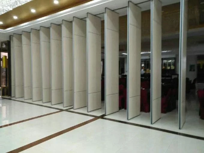 Movable Hotel Banquet Hall Folding Partition Walls Floor To Ceiling / Movable Room Dividers 0