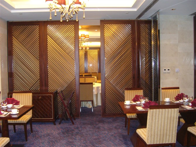 Movable Operable Partition Walls For Restaurant / Soundproof Room Dividers 2