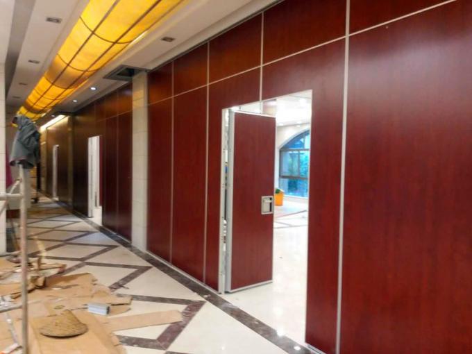 Movable Walls System Operable Wall Partitions , Acoustic Sound Proof Partition Panel For Banquet Hall 1