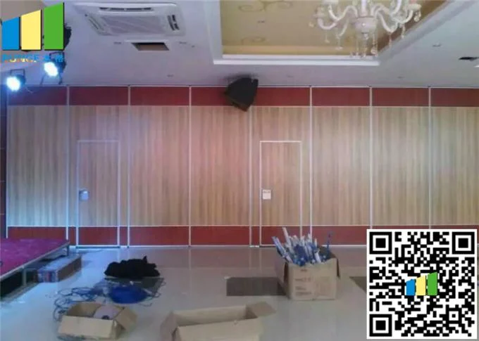 Moving Baffle Sliding Folding Partition Walls Aluminium Frame Panel With Door 0