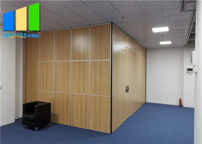 Multi Function Hall Fire Resistant Folding Door Partition Wall For Five Star Hotel 0