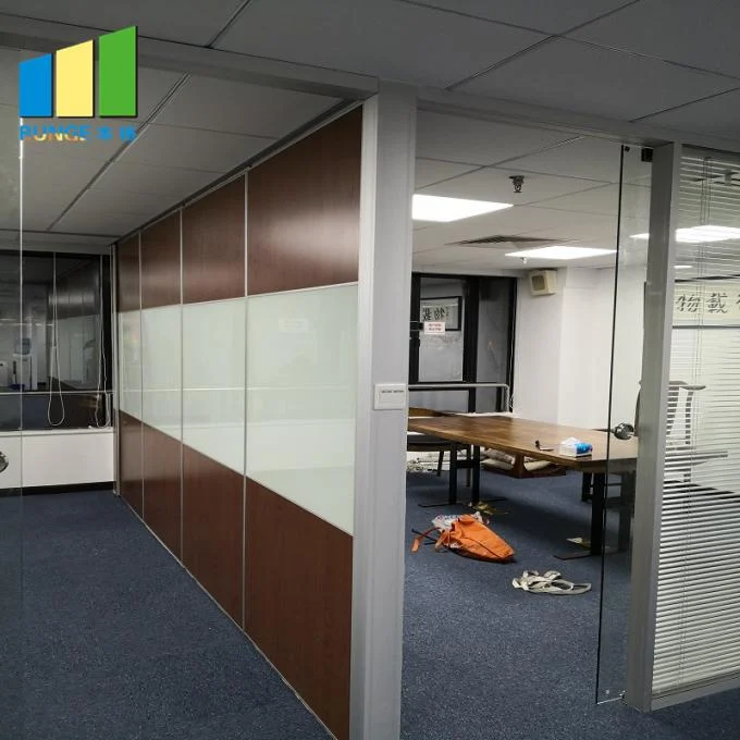 Myanmar MDF Acoustic Fabric Rolling Movable Partition Walls For Restaurant 1