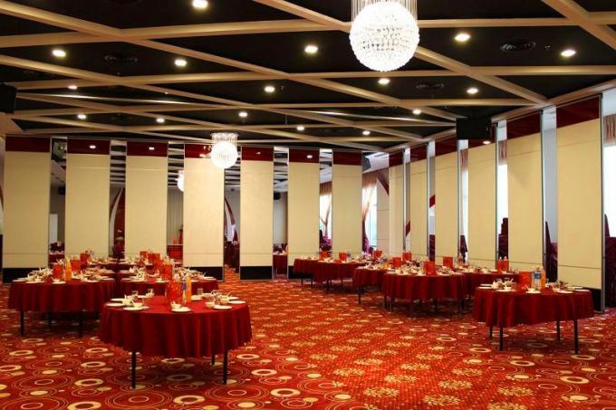 ODM Movable Partition Walls Residential / Meeting Room Folding Partition Walls 0
