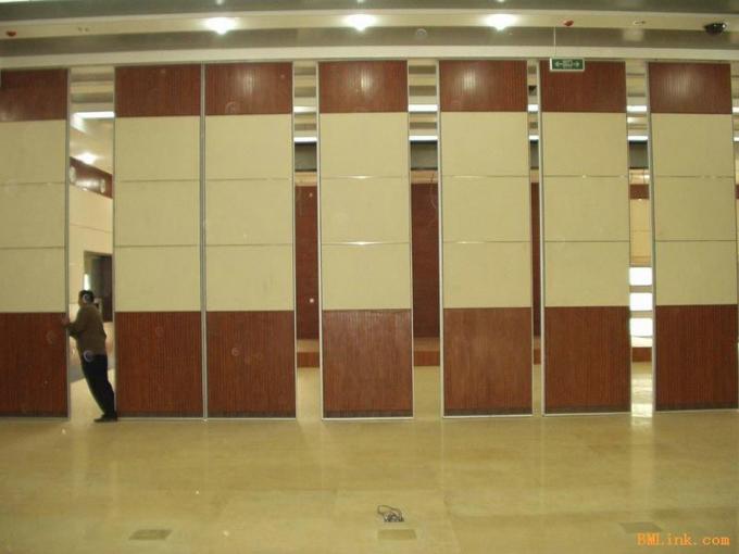 Office Foldable Movable Partition Walls Wooden Melamine Finish 3