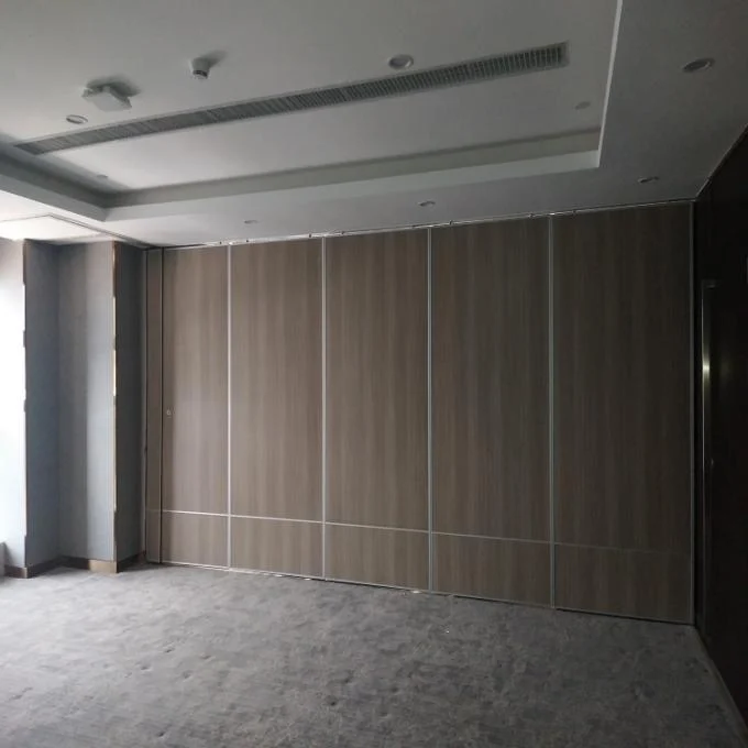 Office Separation Sliding Folding Partition , Soundproof Accordion Movable Partition Wall 0