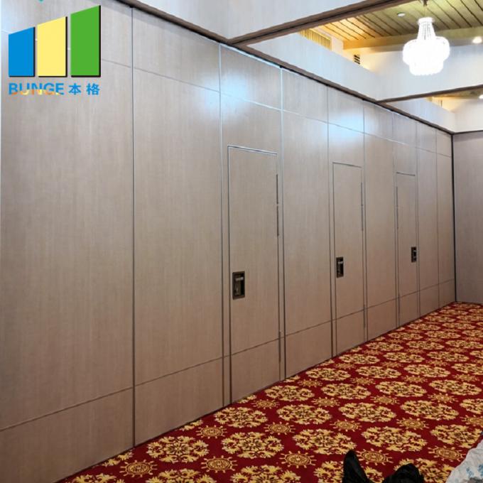 Operable Foldable Sliding Office Sound Proof Partitions Laminate Surface 0