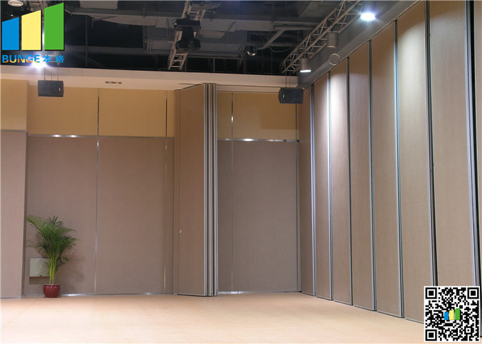 Operable Melamine Folding Partition Walls