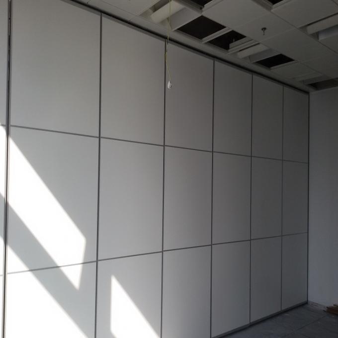 Operable Mobile Hotel Banquet Hall Aluminum Panel Movable Doors Partition Wall 2