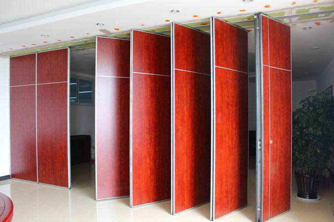 Panel Height 4 m Sliding Aluminium Track Movable Partition Walls / Classroom Dividers 1