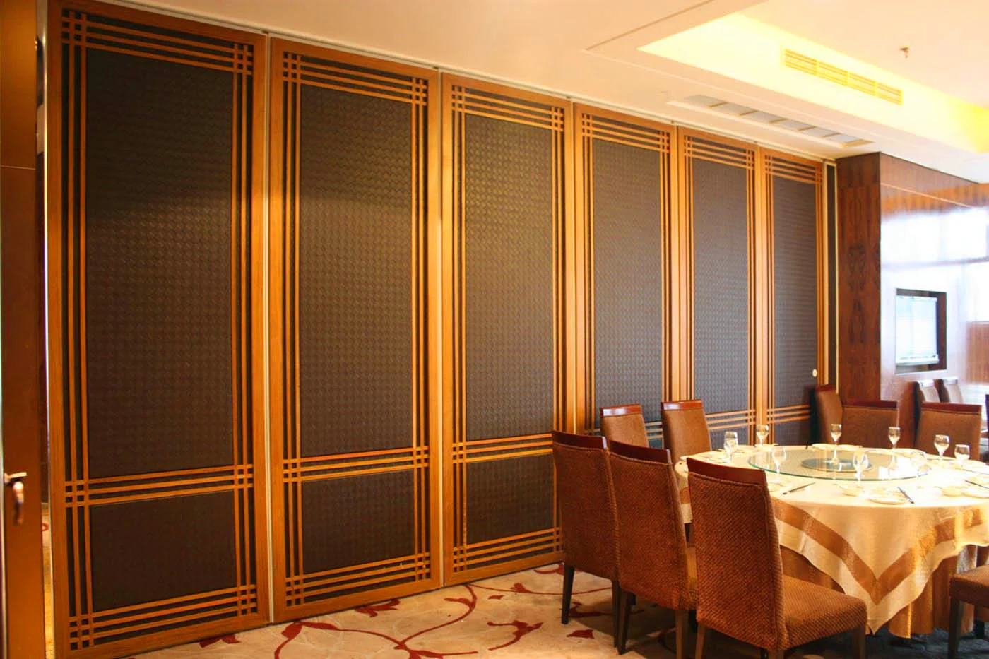 Panel Height 4m Classroom Sound Proof Room Dividers Top Hanging System Movable Track Roller