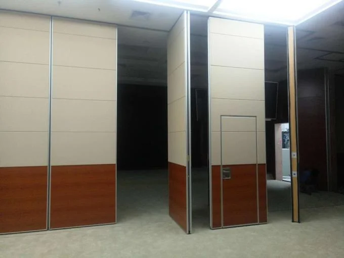 Panel Height 4m Floor To Ceiling Acoustic Room Divider With Anodized Aluminum Frame 0