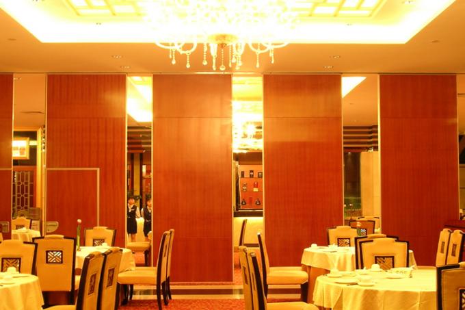 Portable Acoustic Movable Partition Walls For Hotel Easy Installation 1