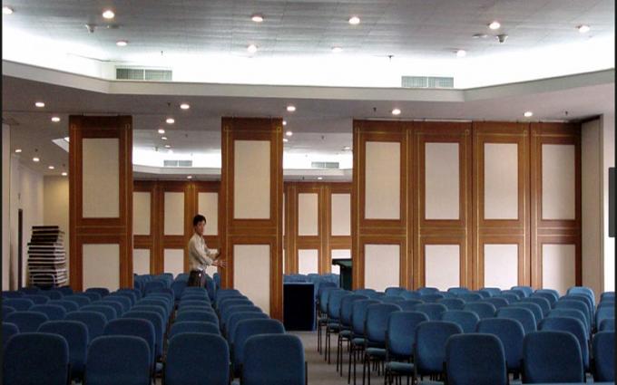 Portable Soundproof Banquet Hall Sliding Partition Walls / Hanging Room Dividers 1