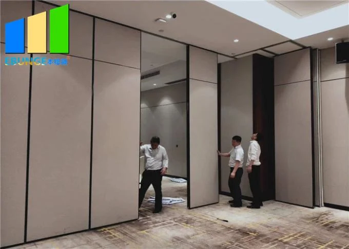 Removable Soundproof 65mm Thick Office Sliding Folding Partition Wall Divider 0